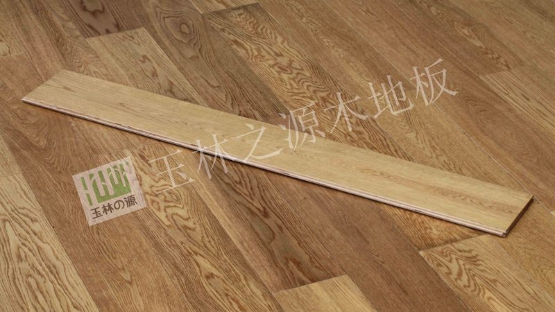 实木地板龙骨间距与地暖地板的区别解析