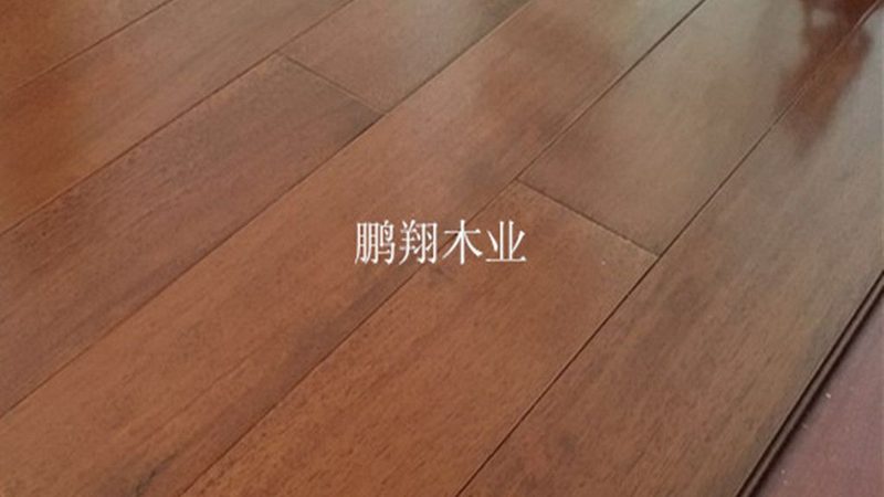 防腐木地板：如何选择优质批发厂家**